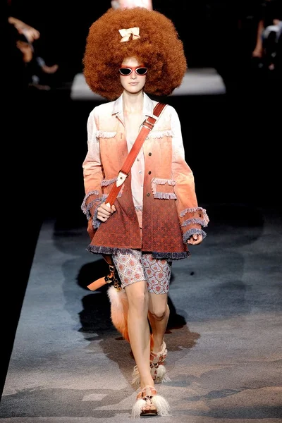 Look 34